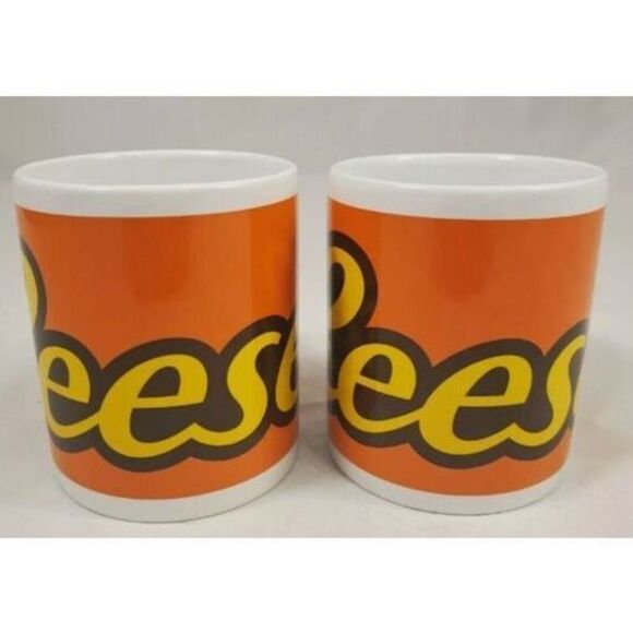 Reese's Gift Set 2 Ceramic Mugs Hersheys Chocolate Peanut Butter Cup New Mugs - Picture 1 of 6